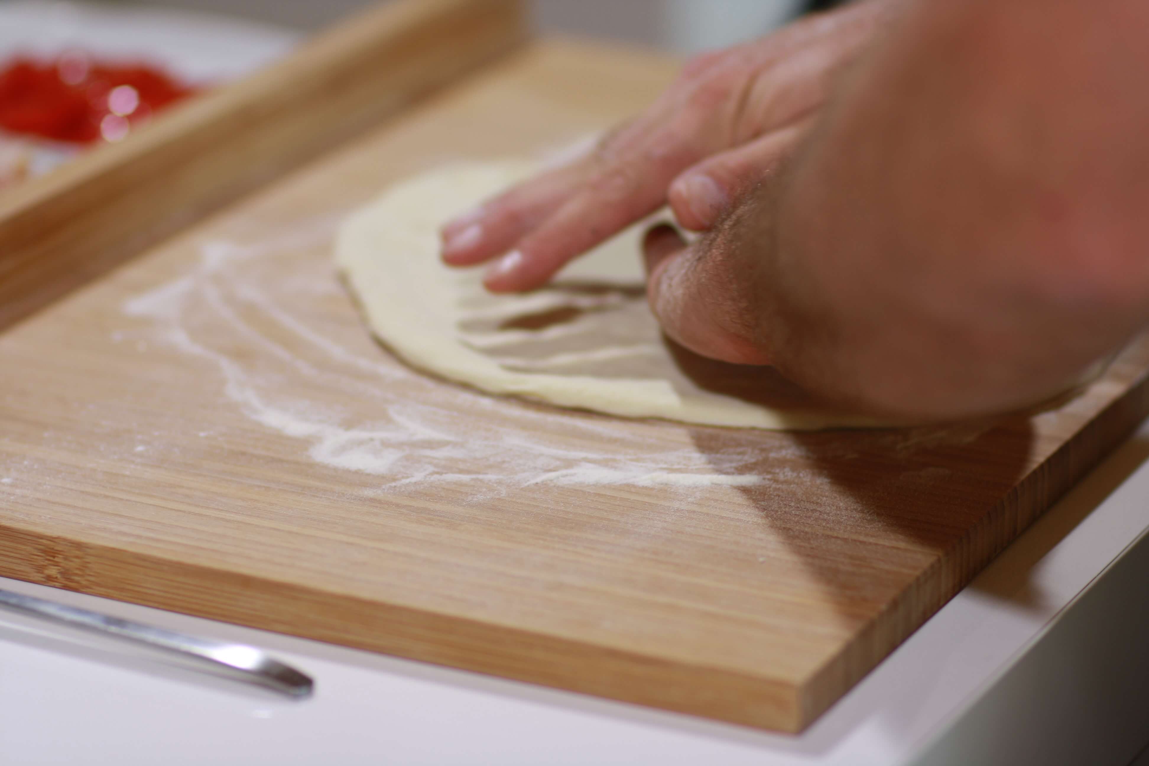 Der schnelle Pizzateig | Pimotti Pizzastein - die Pizzeria für daheim!